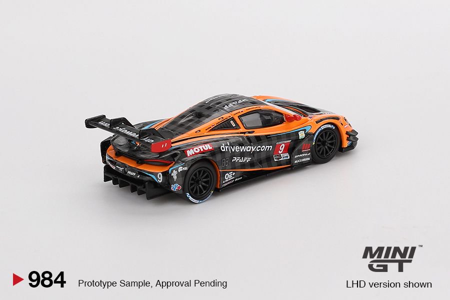 1/64 MCLAREN 720S GT3 EVO PFAFF MOTORSPORTS 2024 IMSA DAYTONA 24 HRS (LHD) BLISTER PACKAGING - MGT00984-BL