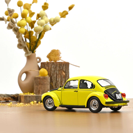 1/18 BEETLE 1303 MAGGIOLINO 1973 - YELLOW BLACK - 188536 - Norev