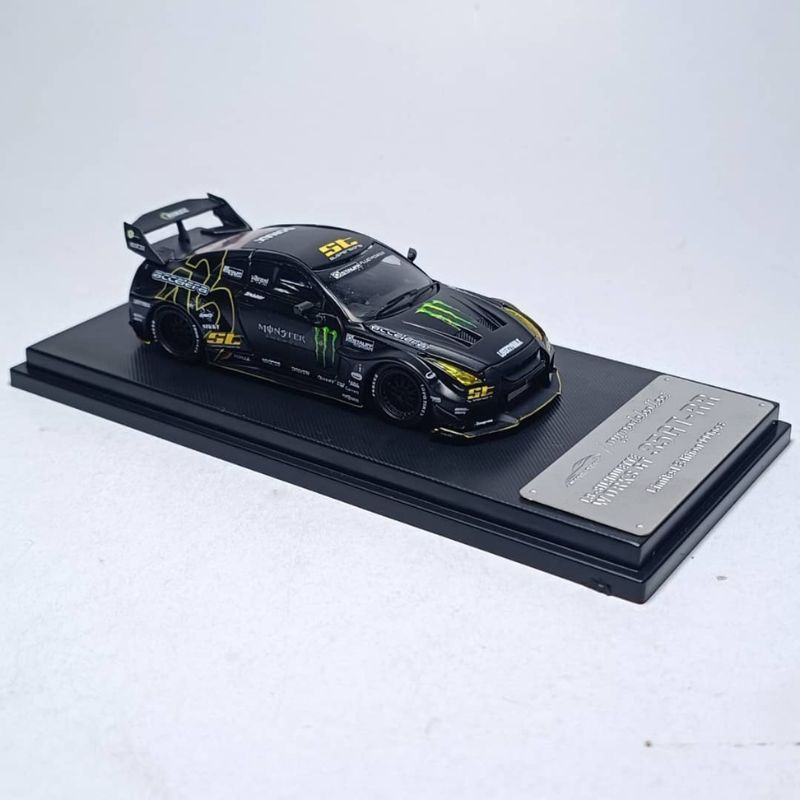 1/64 -Nissan GT-R R35 Silhouette Works Black Monster Livery - MyModelcollect