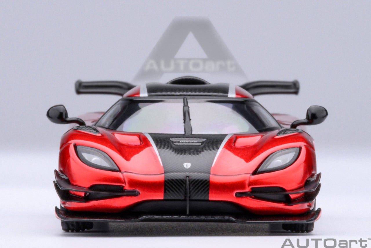 1:64 Koenigsegg One: 1 Apple Red/Carbon Fibre Silver Stripes - AutoArt 20040