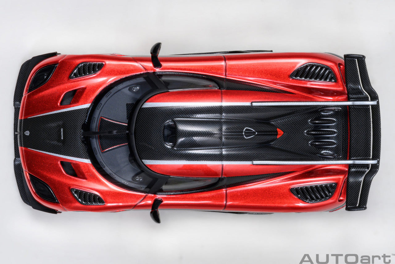 1:64 Koenigsegg One: 1 Apple Red/Carbon Fibre Silver Stripes - AutoArt 20040
