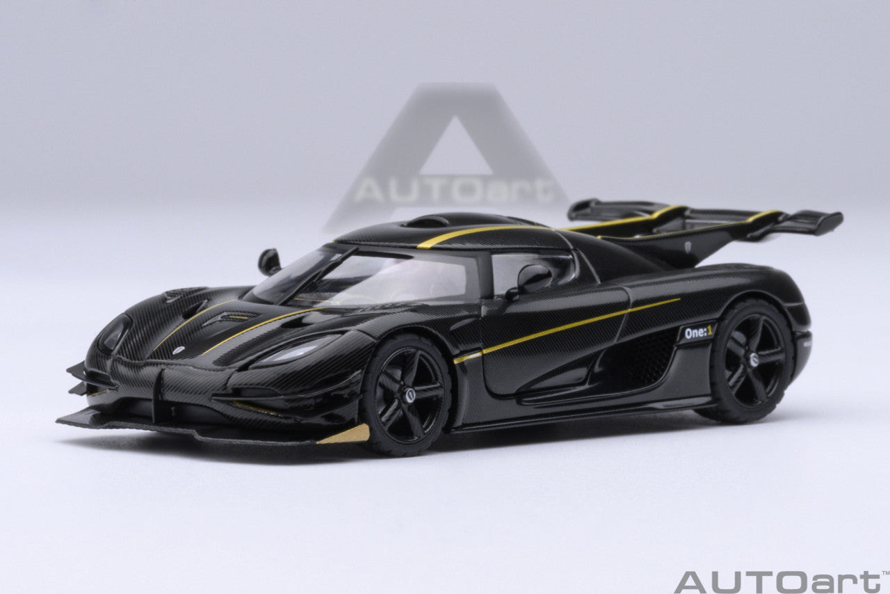 1:64 Koenigsegg One: 1 Clear Carbon Fibre/Gold Stripes - AutoArt 20043