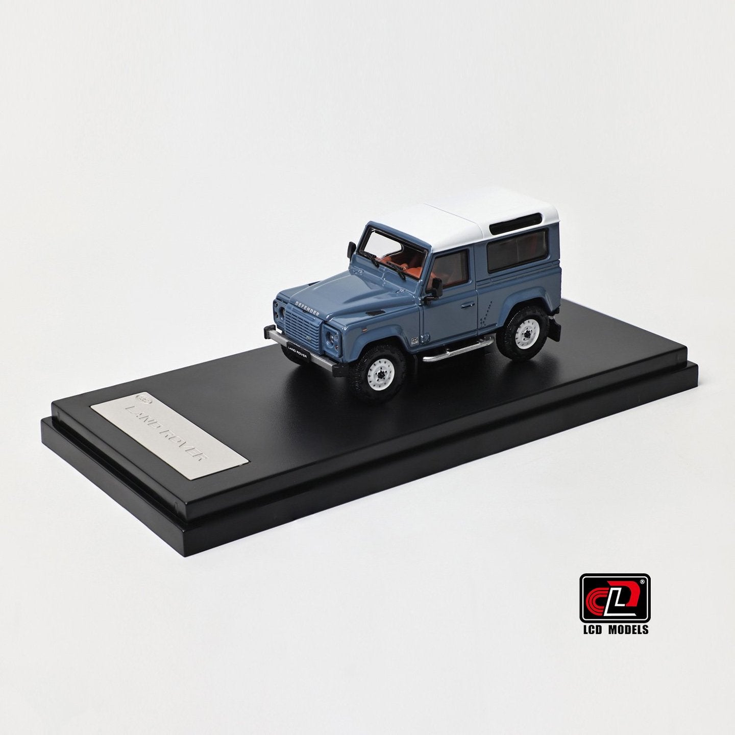 1/64 Land Rover Defender 90 V8 - LCD Models - 3 colours
