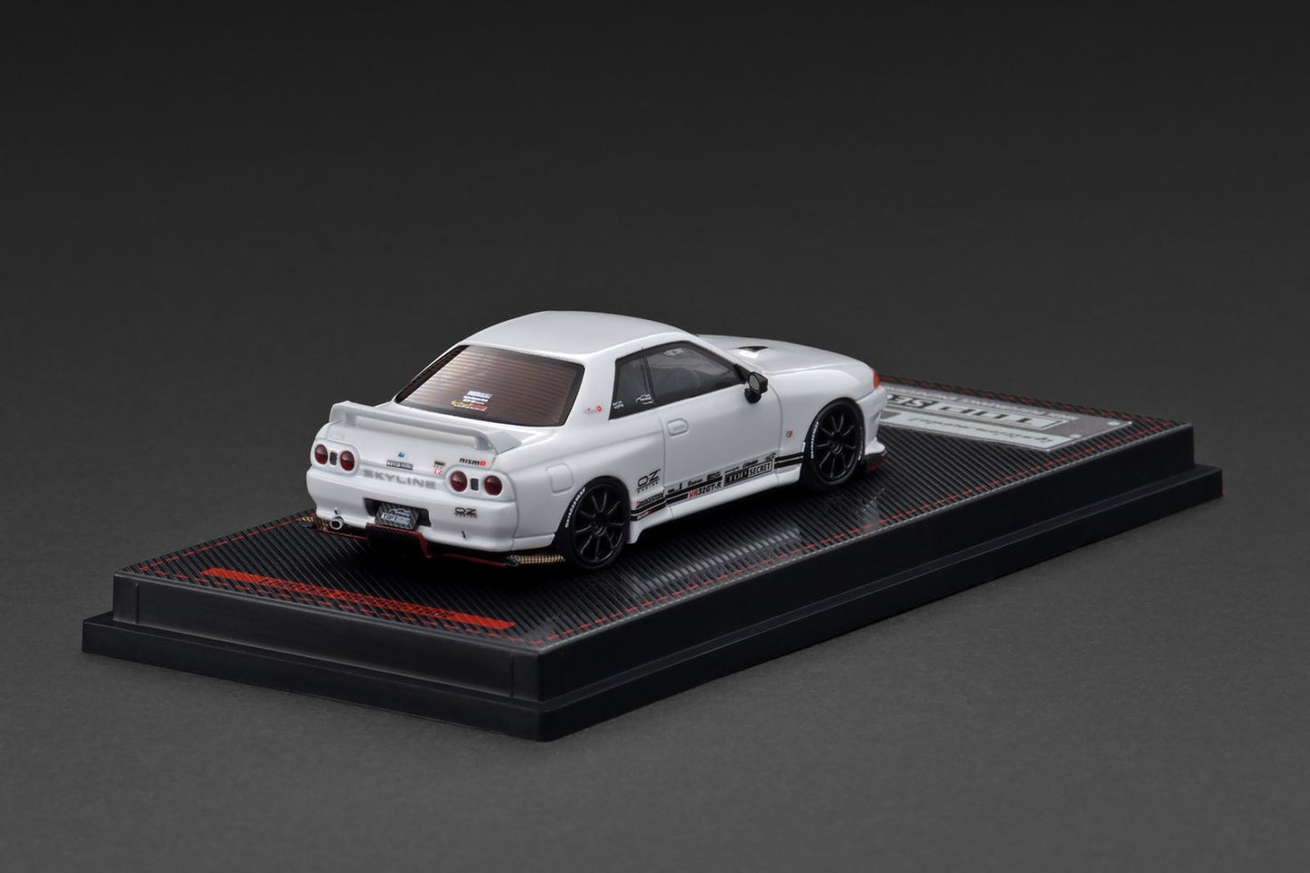 1/64 TOP SECRET GT-R (VR32) White - Ignition Models - IG3844