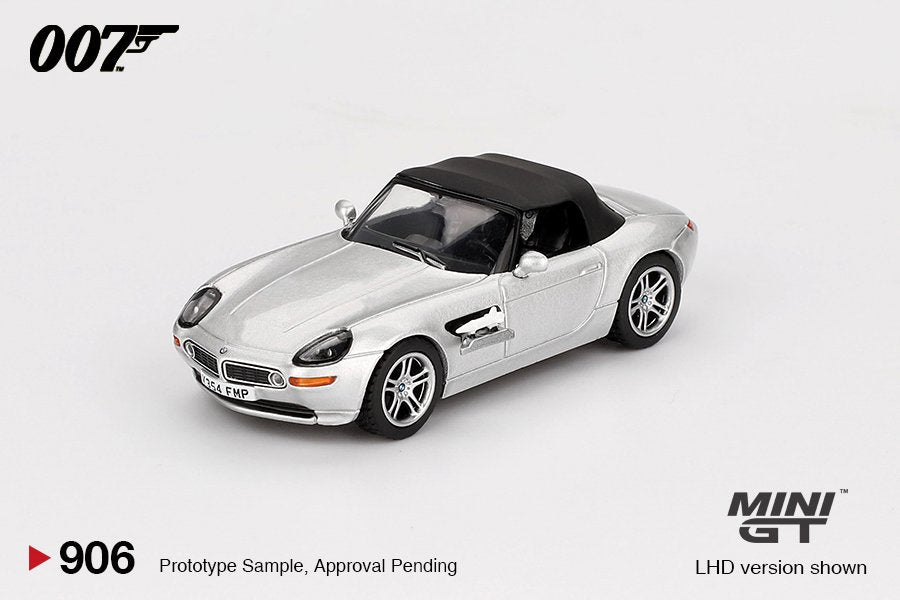 1/64 BMW Z8 JAMES BOND THE WORLD IS NOT ENOUGH - ENGLISH BLISTER PACKAGING - MGT00906-007E