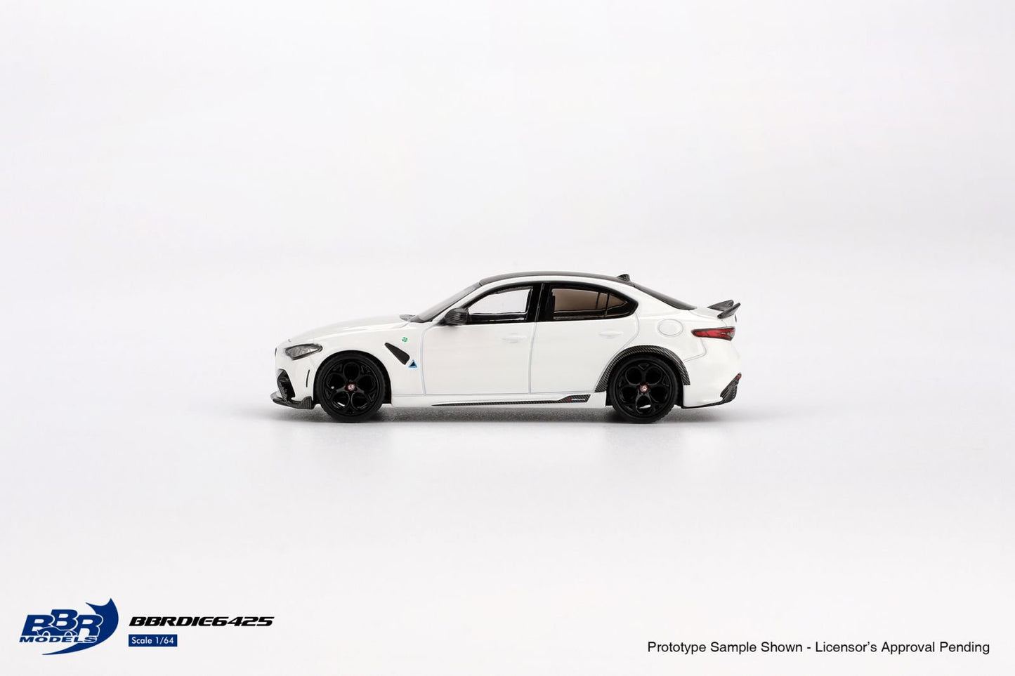 1:64 ALFA ROMEO GIULIA GTA WHITE - BBR Models - BBRDIE6425