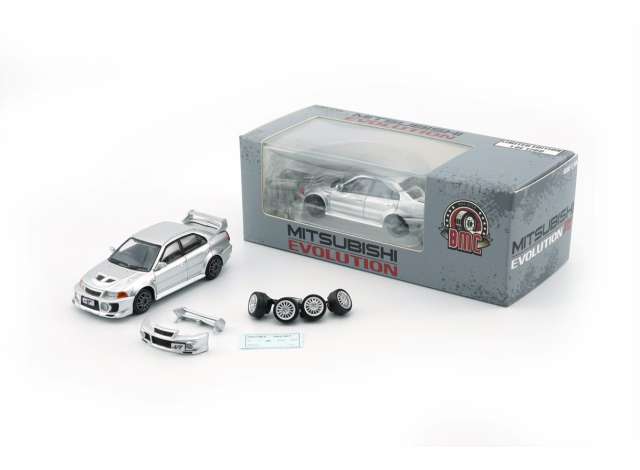 1/64 Mitsubishi Lancer EVO V, silver - BM64B0408
