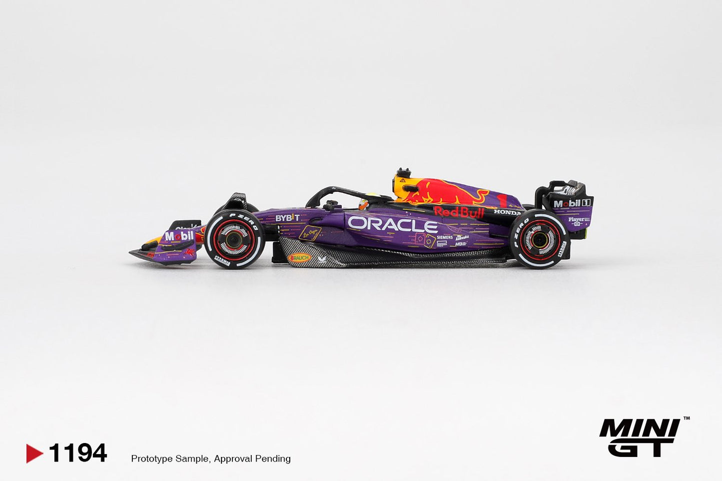 1/64 - ORACLE RED BULL RACING RB19 NO.1 MAX VERSTAPPEN 2023 F1 2023 LAS VEGAS GP WINNER - MiniGT - MGT01194