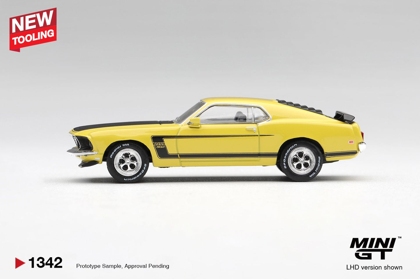 1/64 FORD MUSTANG BOSS 302 1969 BRIGHT YELLOW (LHD) - Mini GT - MGT01342