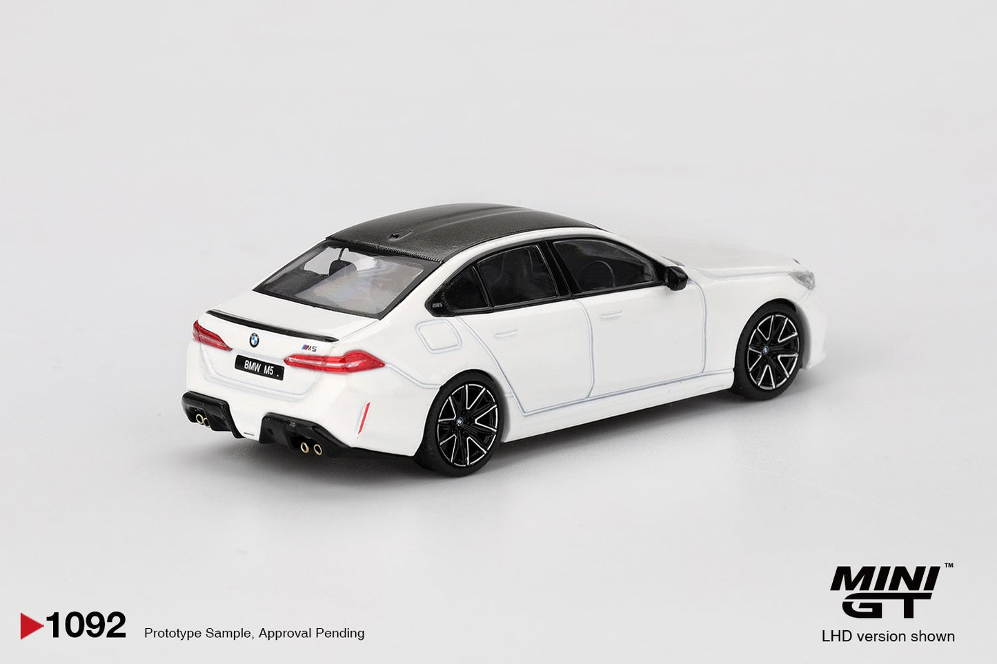 1/64 BMW M5 ALPINE WHITE - MiniGT - MGT01092