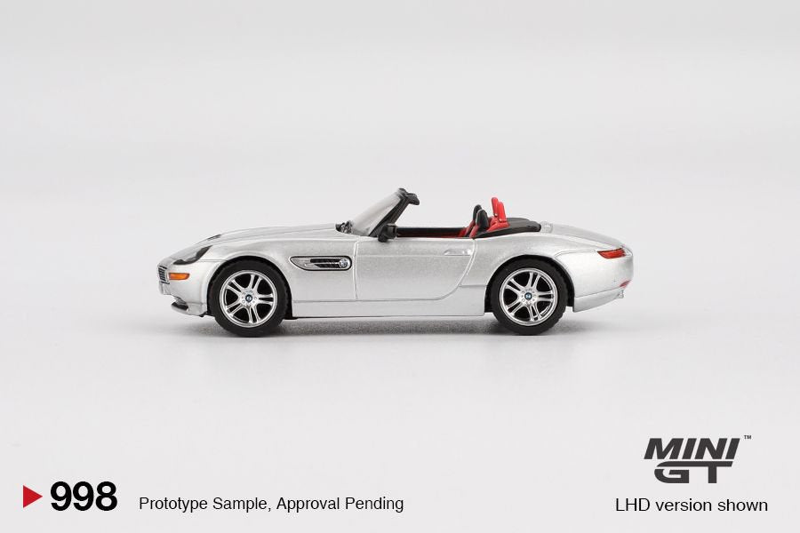1/64 BMW Z8 SILVER (LHD) BLISTER PACKAGING - MGT00998-BL