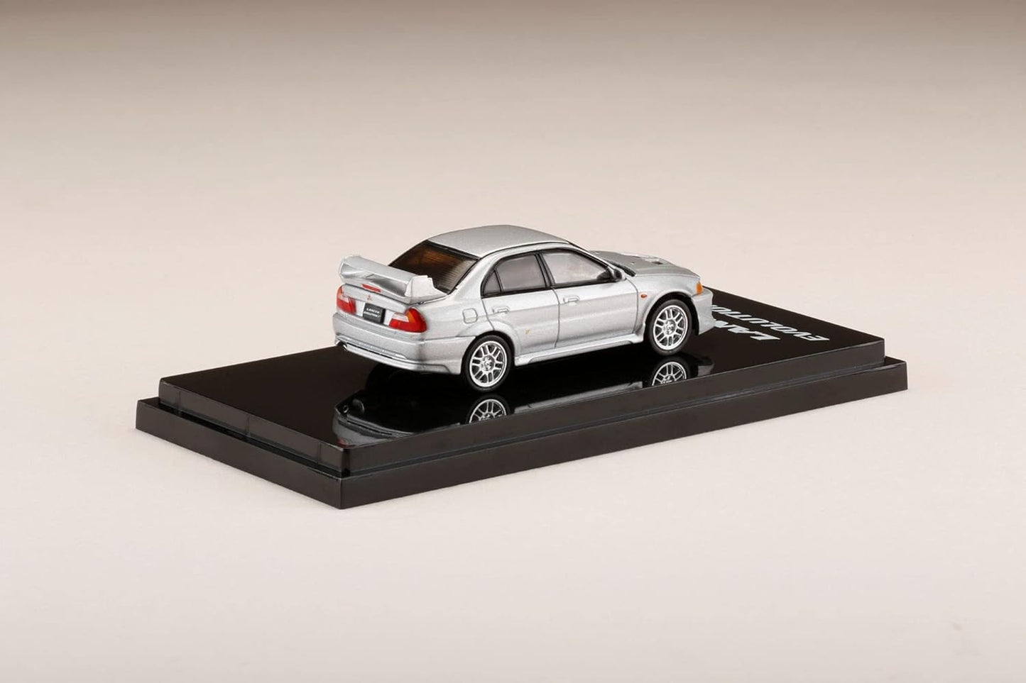 1/64 1998 Mitsubishi Lancer GSR Evolution 5 (CP9A), satellite silver - Hobby Japan - HJ641032AS