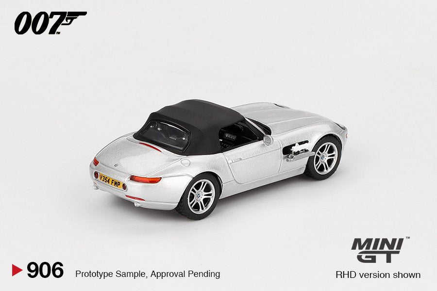 1/64 BMW Z8 JAMES BOND THE WORLD IS NOT ENOUGH - ENGLISH BLISTER PACKAGING - MGT00906-007E