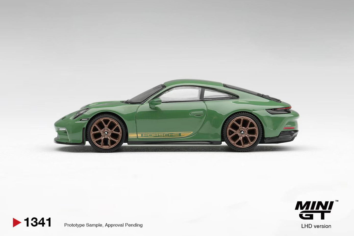 1/64 PORSCHE 911 (992) GT3 TOURING AURATIUM GREEN (RHD) - Mini GT - MGT01341