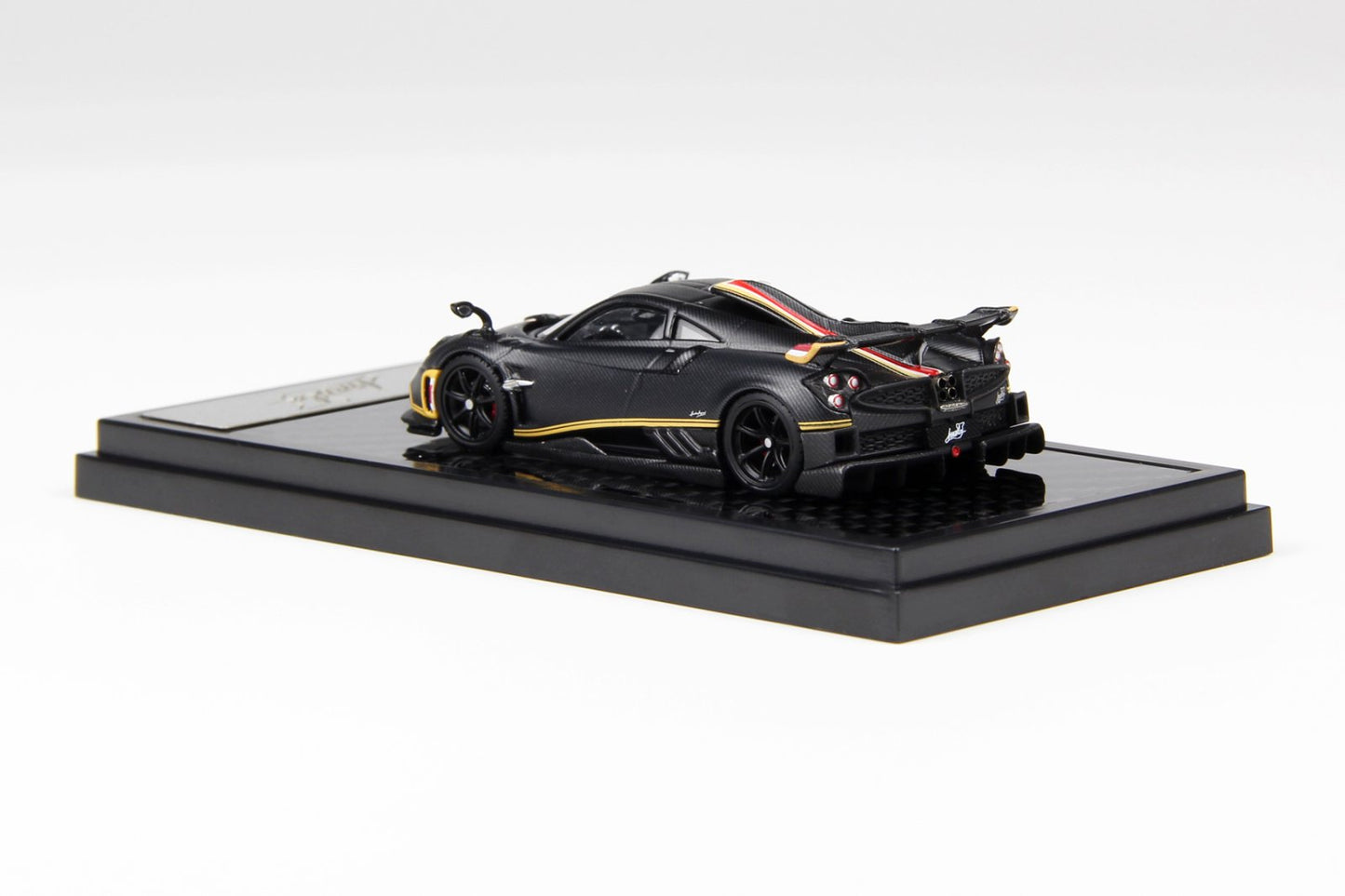1/64 Pagani Imola MBC - LCD Models - LCD64041-MBC