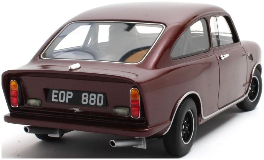 1:18 Mini Broadspeed Red Metallic - Cult Models - CML166-1