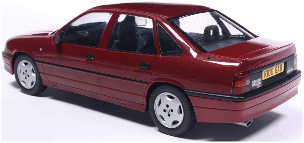 1/18 - Vauxhall Cavalier GSi 2000 16v Red (RHD) (UK Exclusive 300pcs) - MCG 18848 - Model Car Group