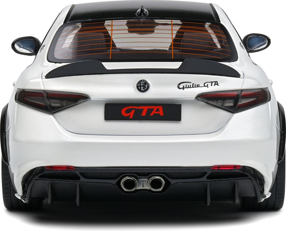 1/18 - Alfa Romeo Giulia GTA White 2022 - Solido S1806903