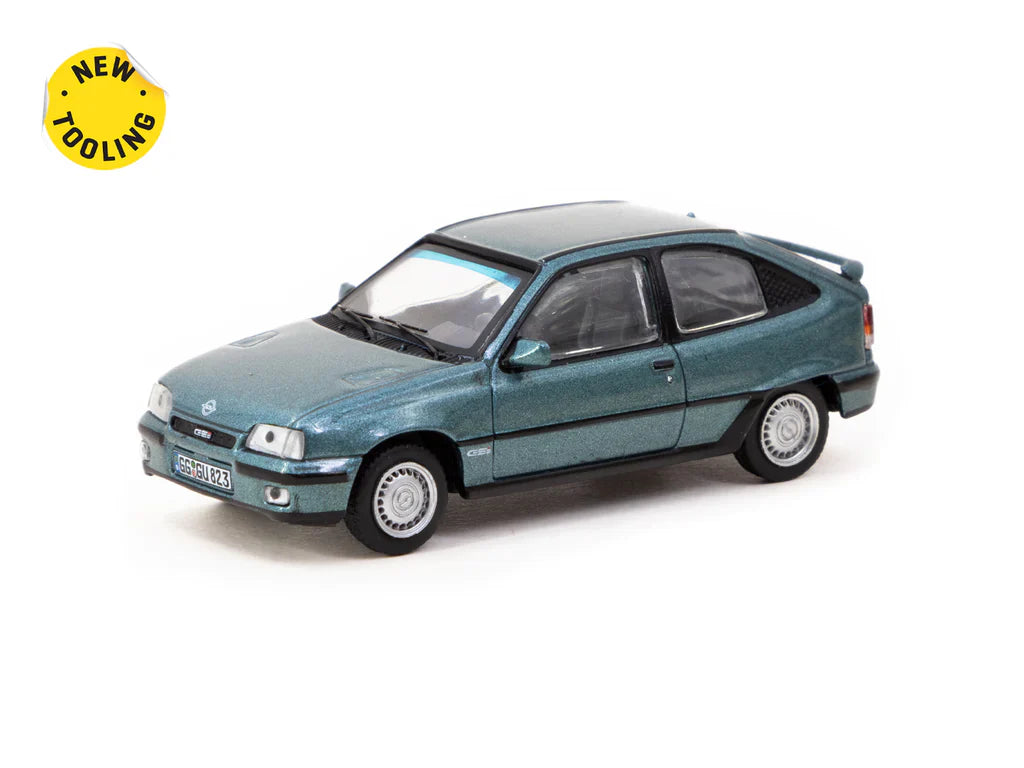 1:64 OPEL KADETT GSI GREEN METALLIC - Tarmac Models - TC-T64G-065-GR