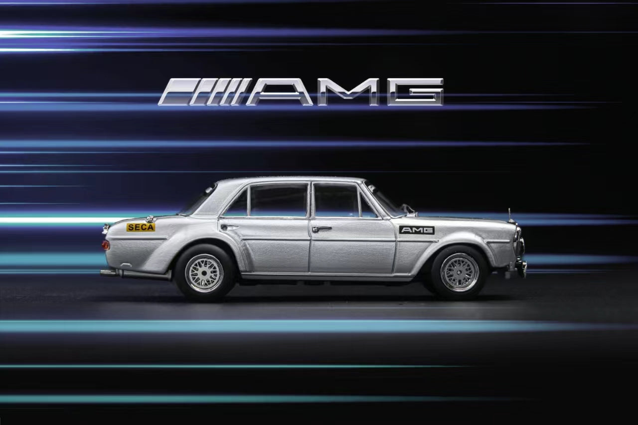 1:64 - 300 SEL 6.8 AMG, former S-Class W109 Classic Racing Edition - Liberty 64
