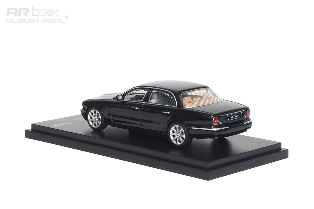 1/64 Jaguar XJ series XJ350 - AR Box - 610501001