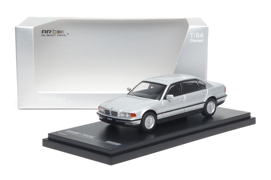 1/64 BMW 7 Series Mk3 E38 750iL - Silver - AR Box - 630203001