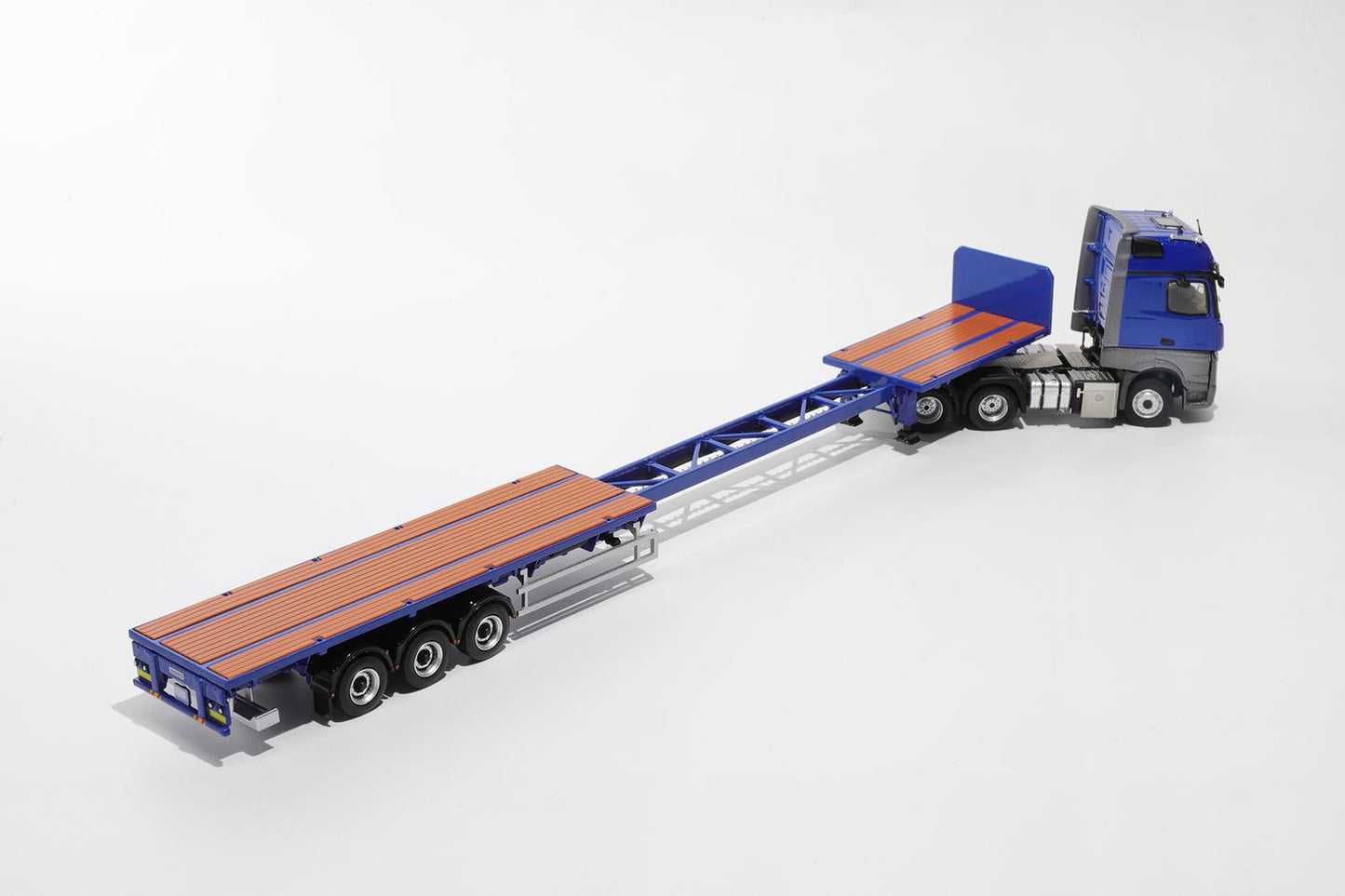 1/64 Mercedes-Benz Actros 6x2 & Scalable Trailer - GCD Diecast - KS101-497