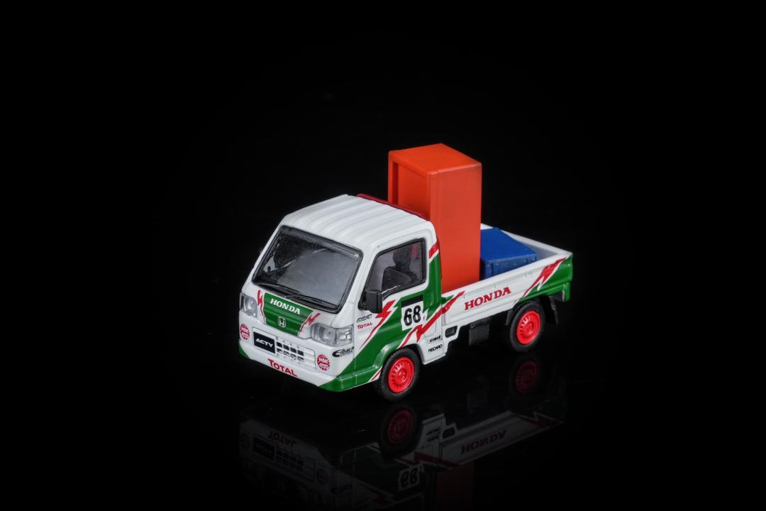 1/64 Honda Acty 4th generation 4WD. - Motor Helix - 2 colour choice