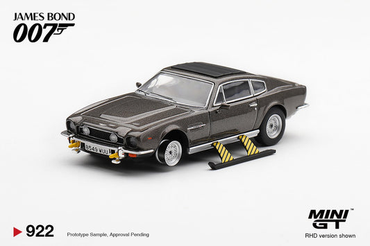 1/64 ASTON MARTIN V8 VANTAGE THE LIVING DAYLIGHTS WEAPONS ON (RHD) ENGLISH BLISTER PACKAGING - MiniGT - MGT00922-007E