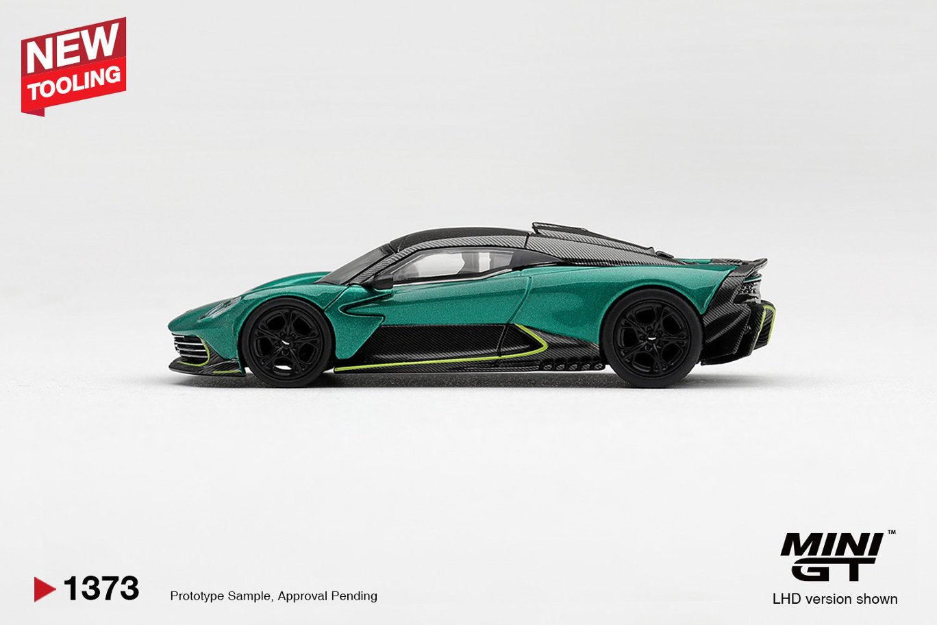 1/64 Aston Martin Valhalla Podium Green - Mini GT - MGT01373