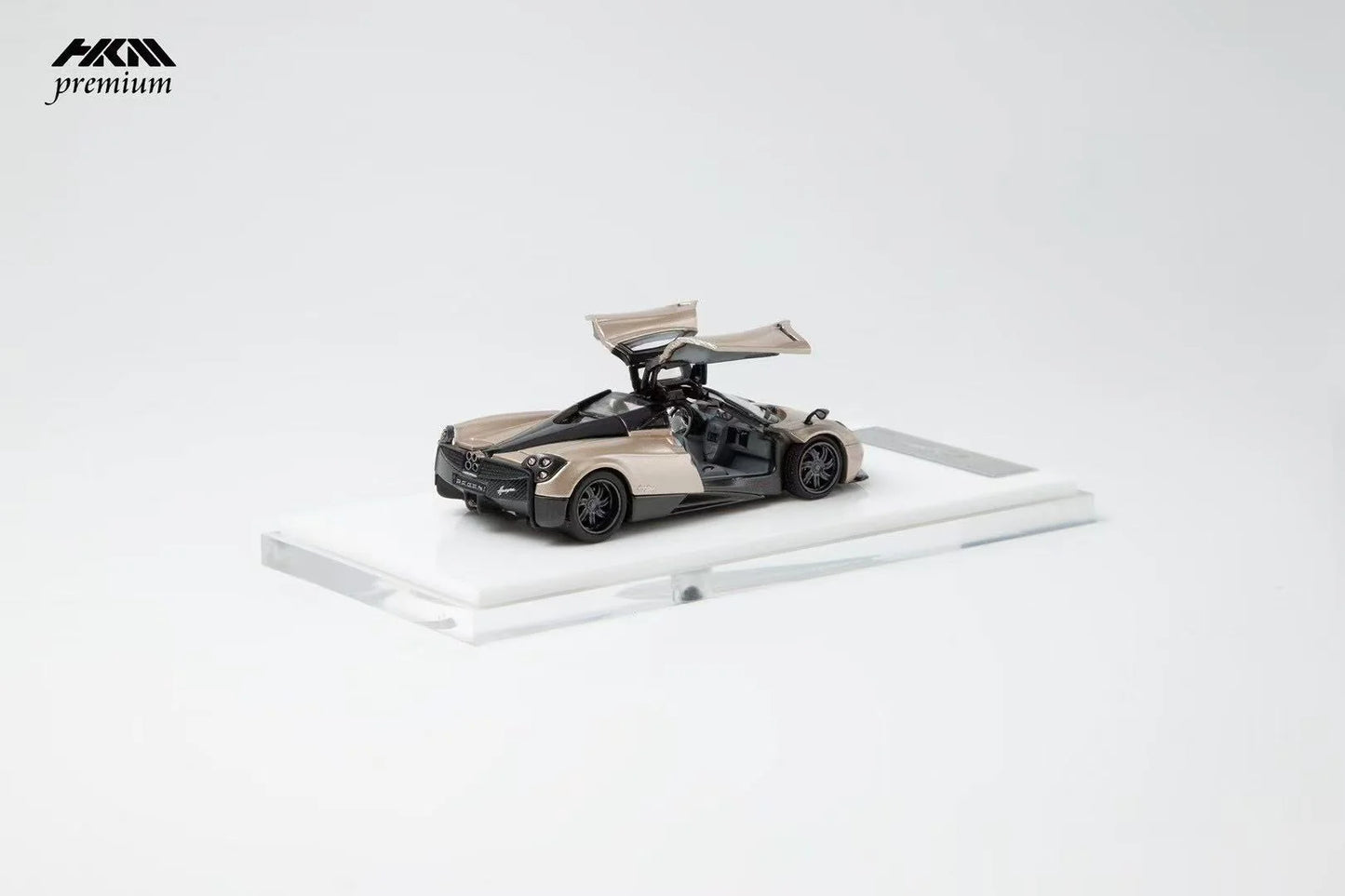1:64 Pagani Huayra Coupe 2014 (3 Colors) - HKM Premium
