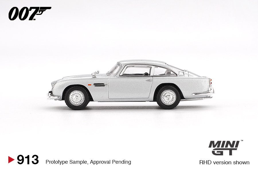1/64 ASTON MARTIN DB5 SKYFALL (RHD) ENGLISH BLISTER PACKAGING - MGT00913-007E
