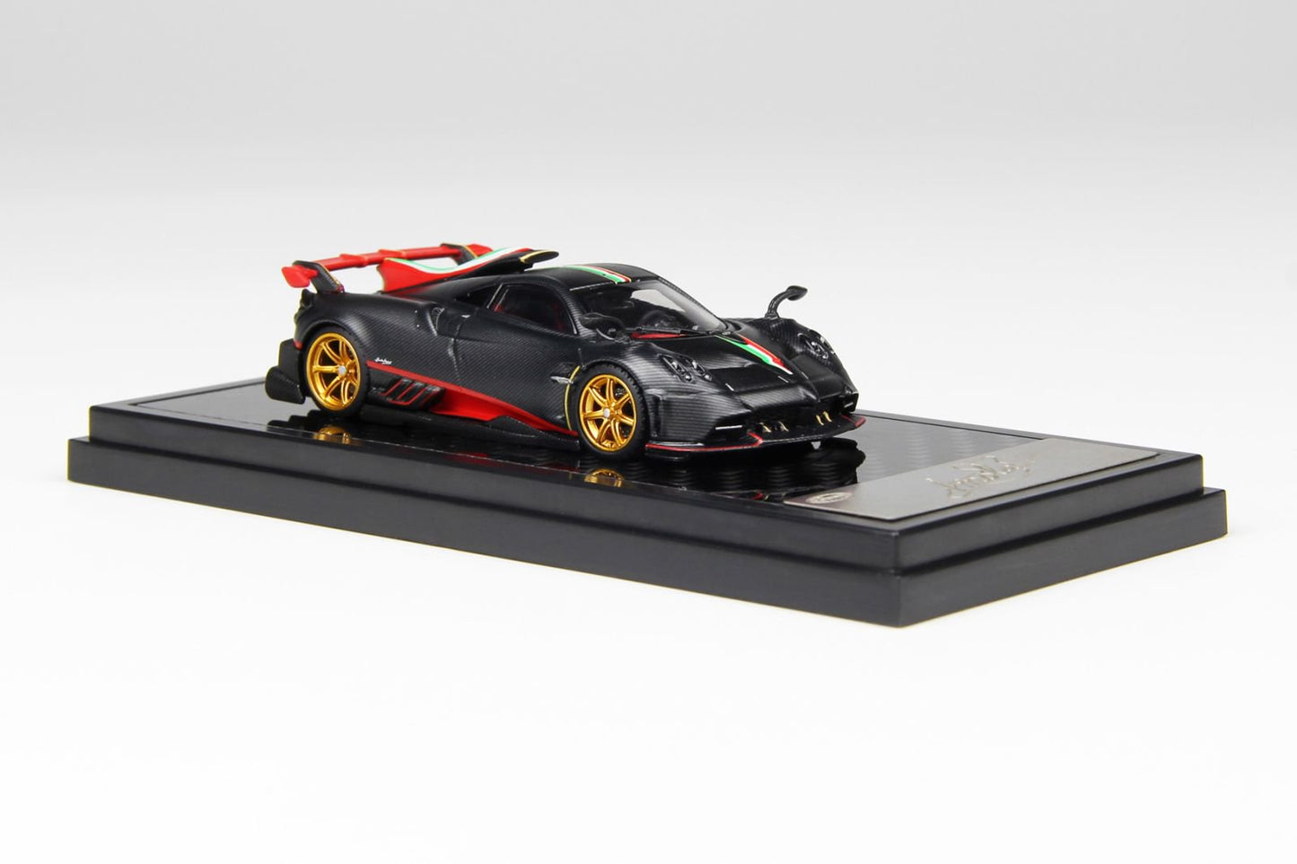 1/64 Pagani Imola (Matte Black carbon with Italian flag) - LCD Models - LCD64041-MBCI