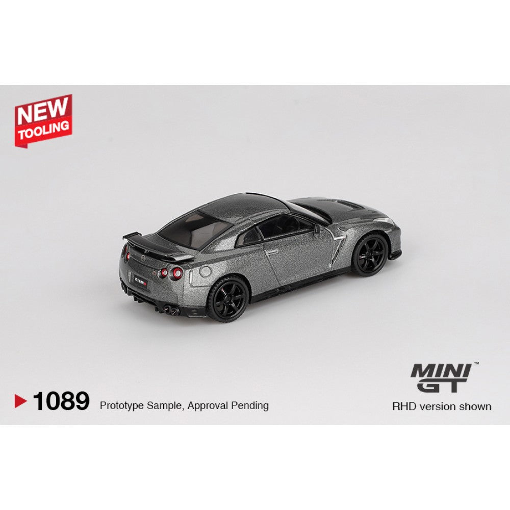 1/64 NISSAN GT-R 2013 DARK METAL GREY (NISMO R35 CRS VERSION) - MGT01089