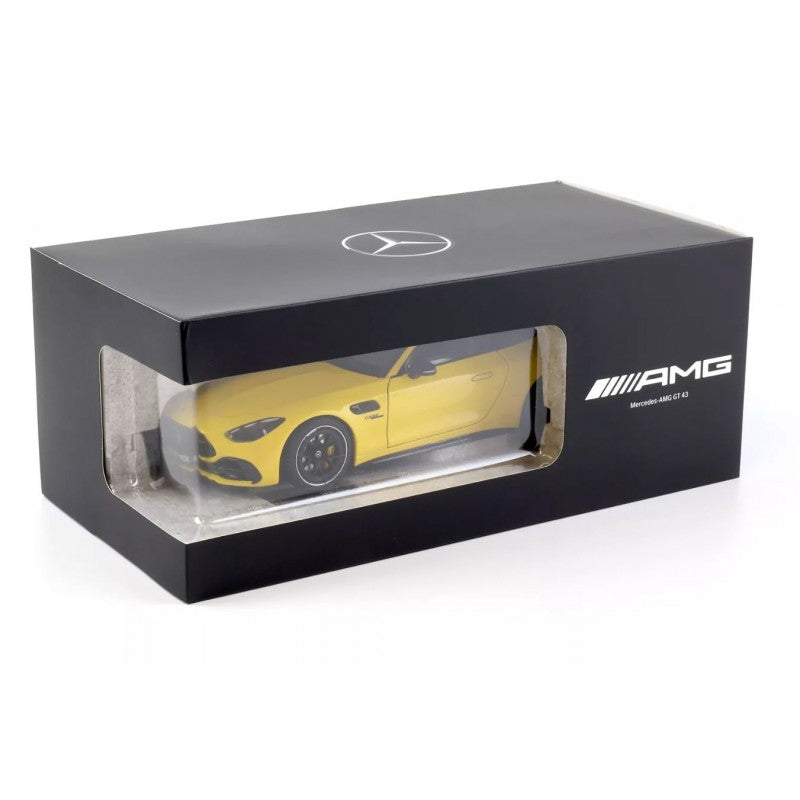 1/18 - MERCEDES BENZ - AMG GT43 (C192) 2024 - Sun Yellow - NZG