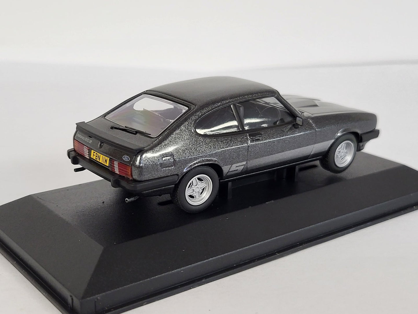 CORGI VANGUARDS - Ford Capri Mk3 3.0s Graphite Grey - VA10820