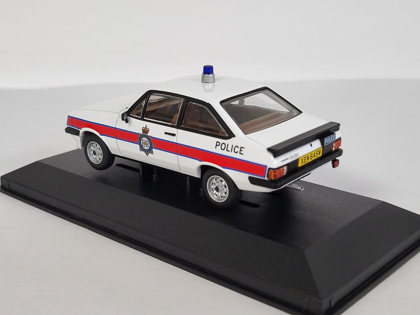 Corgi Vanguards 1:43 Ford Escort Mk2 RS2000 Merseyside Police VA14904