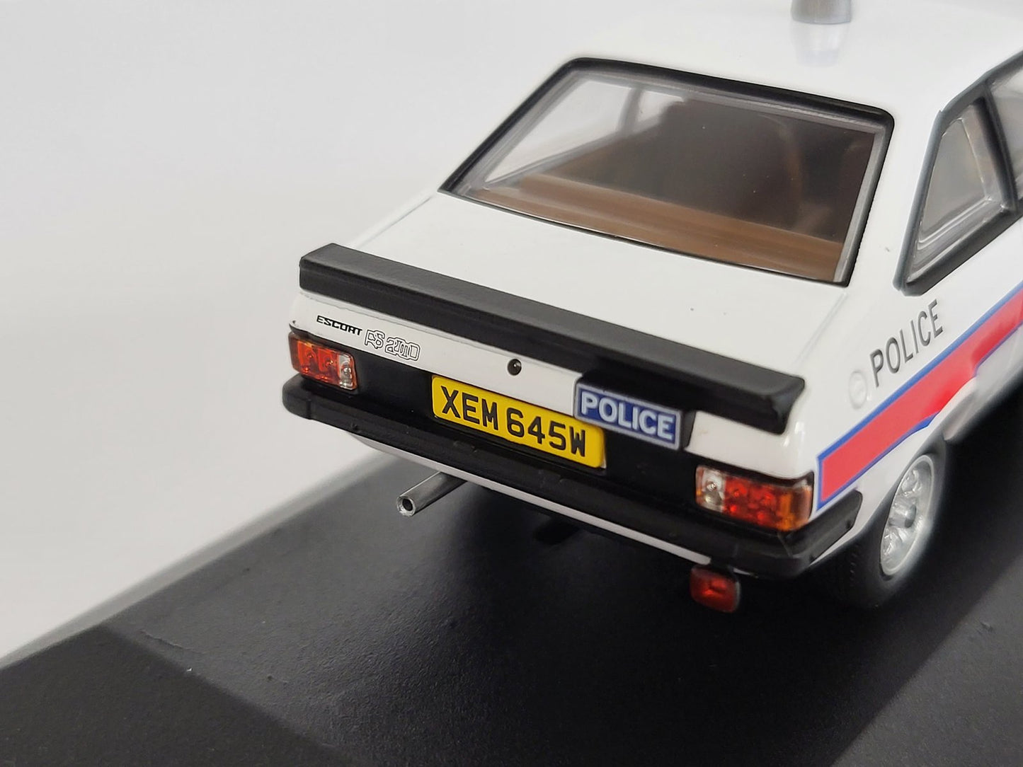 Corgi Vanguards 1:43 Ford Escort Mk2 RS2000 Merseyside Police VA14904