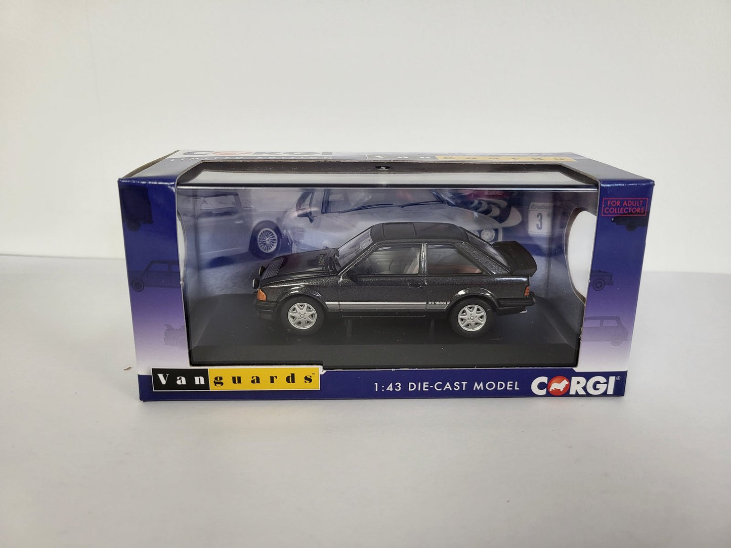 Corgi Vanguards 1:43 VA11013 Ford Escort Mk3 RS1600i VA11013