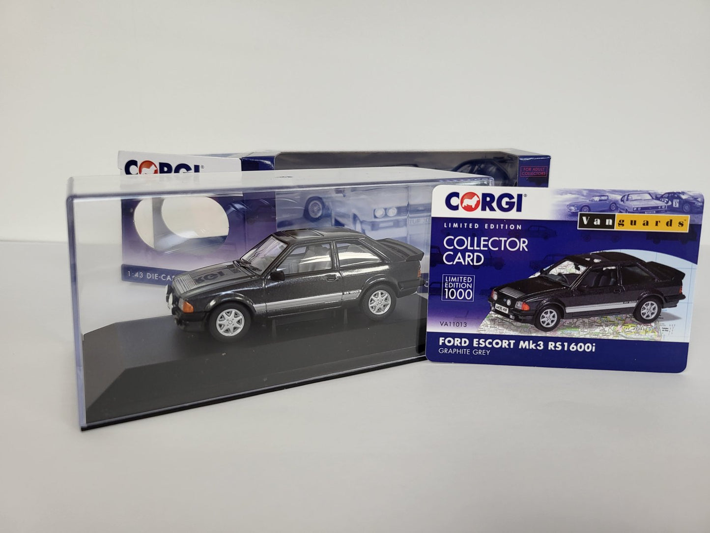 Corgi Vanguards 1:43 VA11013 Ford Escort Mk3 RS1600i VA11013