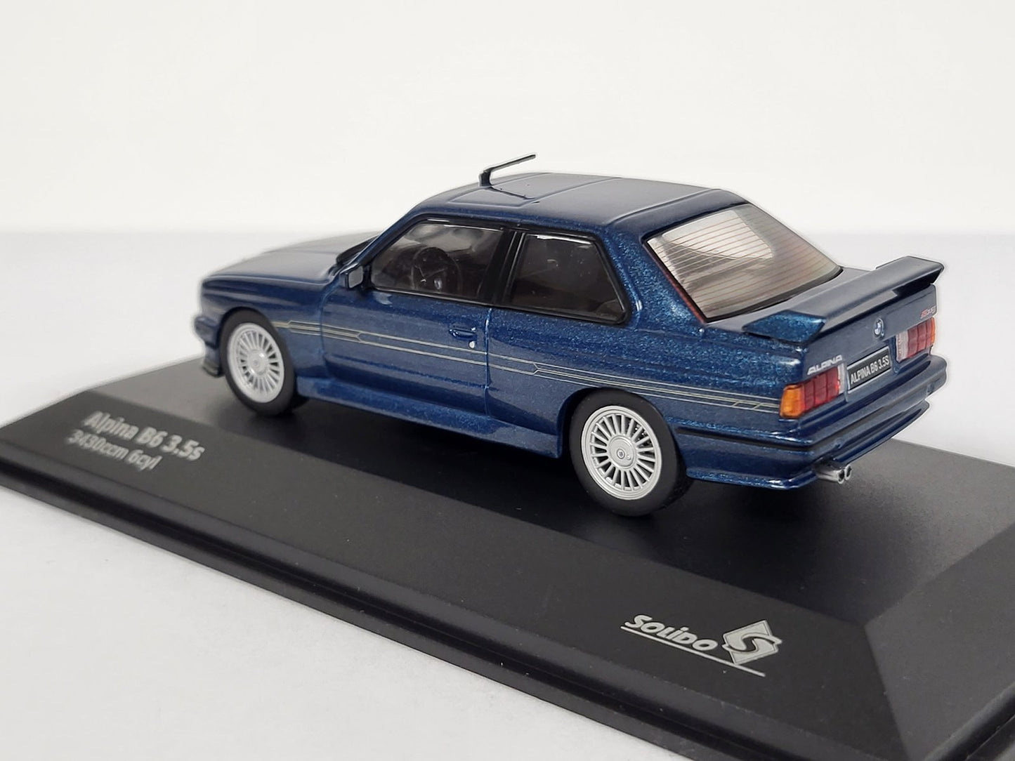 1/43 Alpina E30 B6 - Blue - S4312001 - Solido