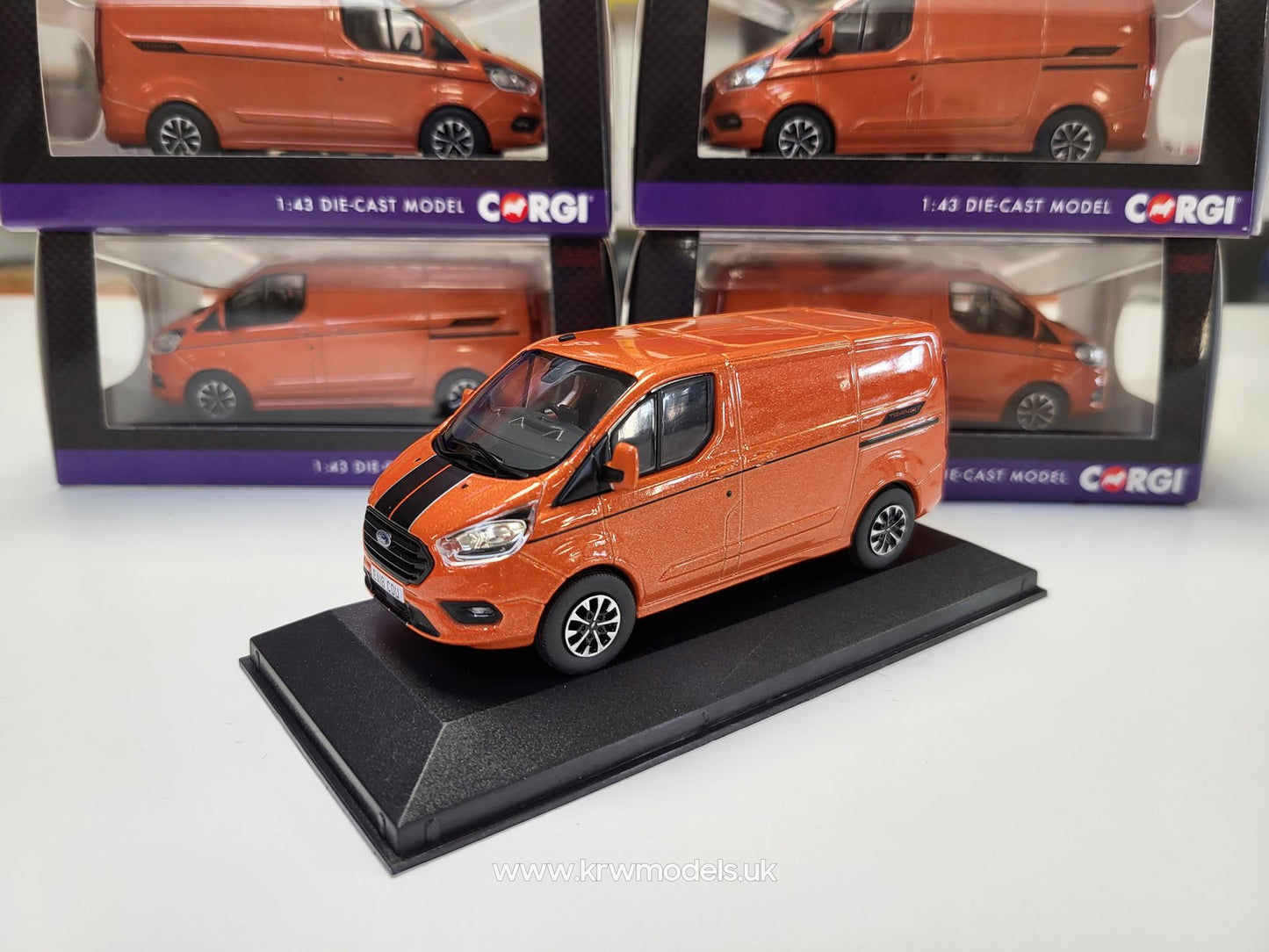 VA15101 Ford Transit Custom Sport, Orange Glow