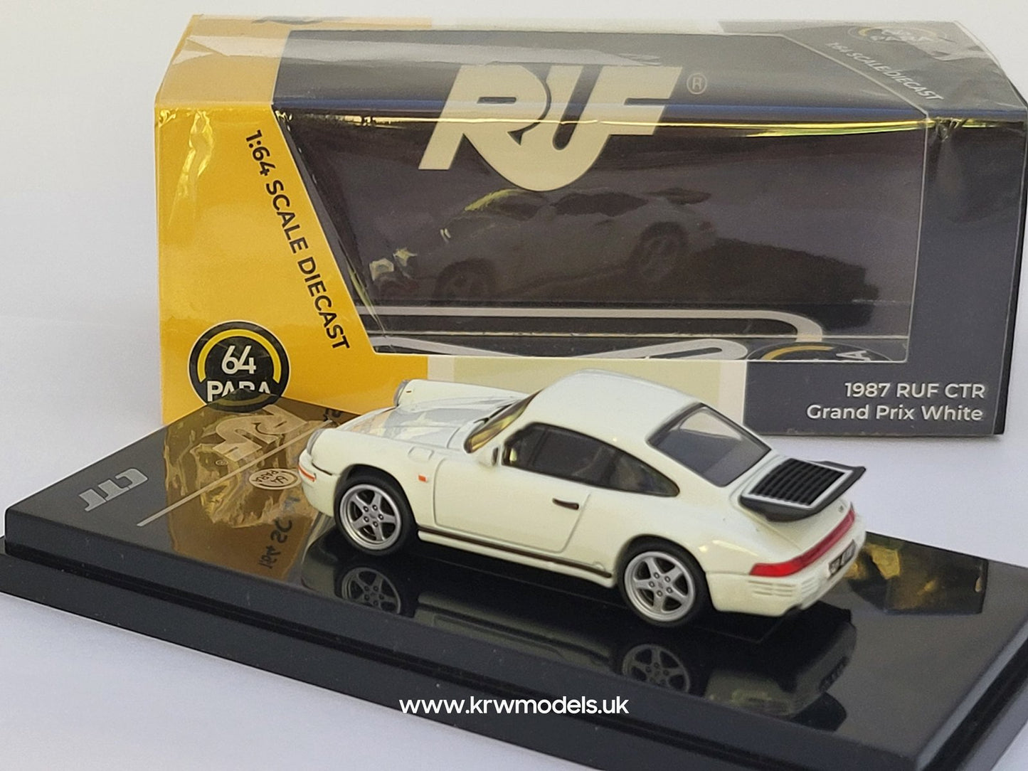 1:64 RUF 1987 CTR Yellowbird - Grand Prix White - PA55296