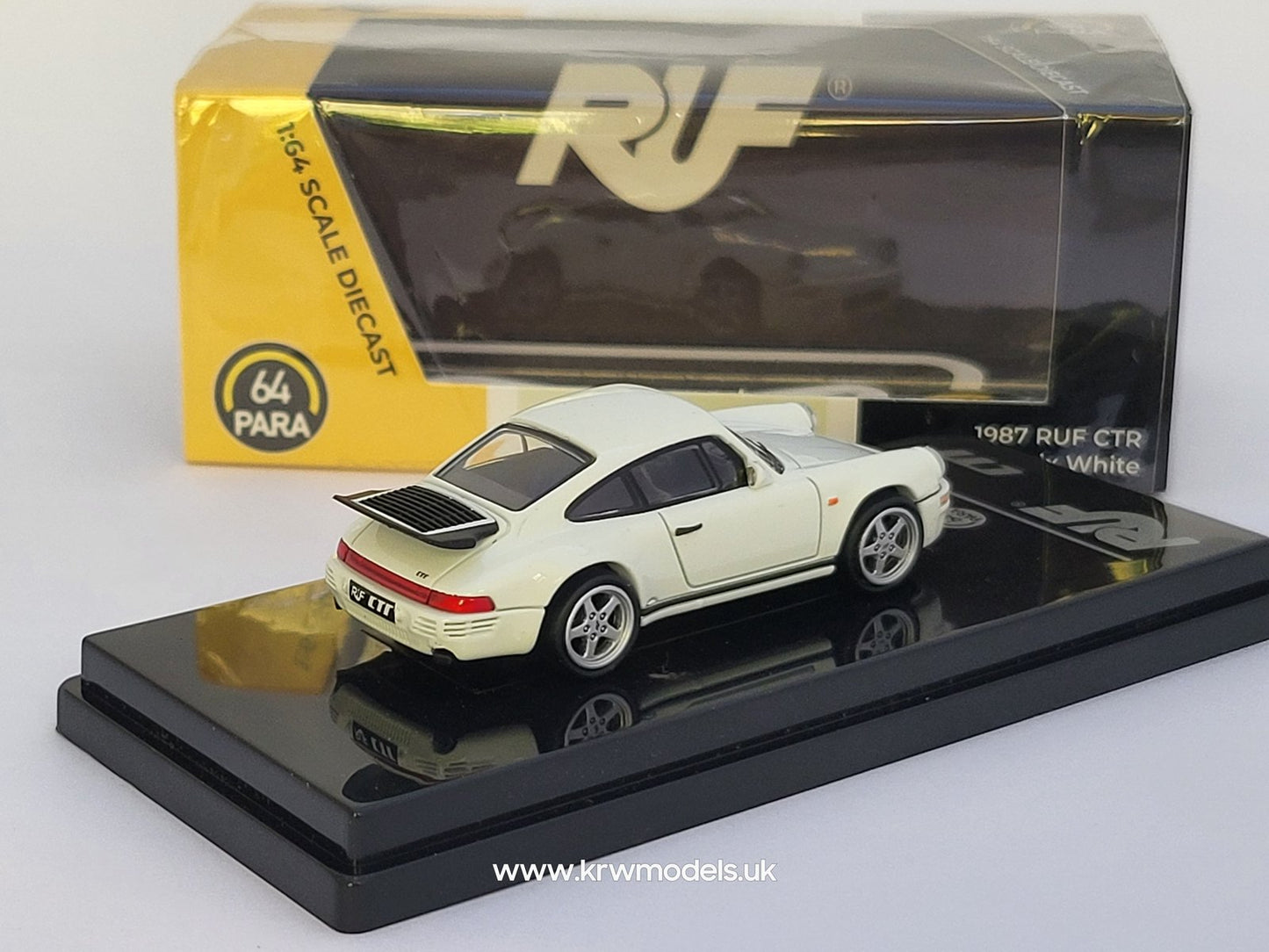 1:64 RUF 1987 CTR Yellowbird - Grand Prix White - PA55296