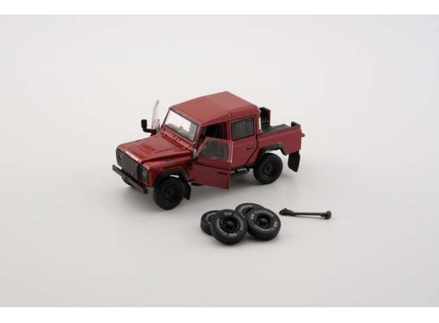 1/64 2016 Land Rover Defender 110 Pick-Up *Right Hand Drive*, red-orange - BM64B0267RHD