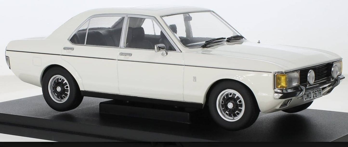 MCG 18469 Ford Granada MK I White (RHD) 1975 - UK Exclusive
