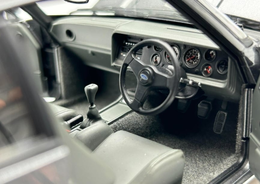 Ford Capri Mk.III 2.8 Injection RHD 1981 Grey Metallic - NOV 182725