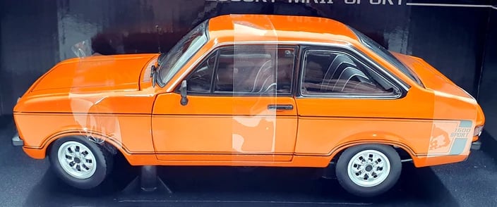 SUNSTAR 1/18 1975 FORD ESCORT MKII SPORT SIGNAL ORANGE LIMITED EDITION 4630 RHD