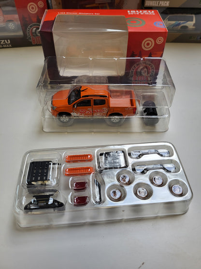 1/64 2018 Isuzu D-Max pick-up with decal and accessory pack - BM Creations - BM64B0285