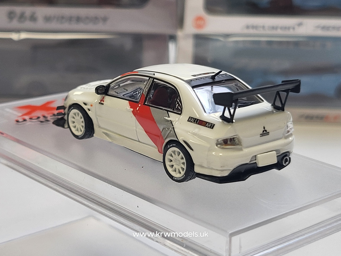 1/64 - MITSUBISHI - LANCER EVO IX BASE RALLY 2003 - WHITE RED SILVER - CM Models